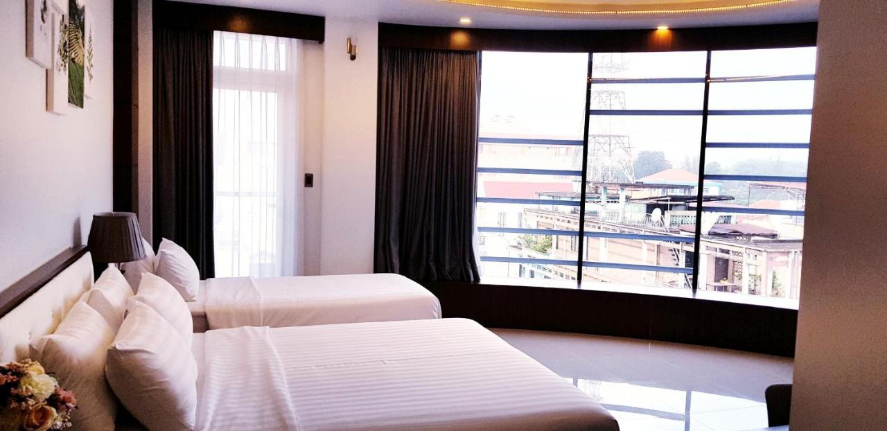 Quoc Thanh Hotel Long Khanh Экстерьер фото