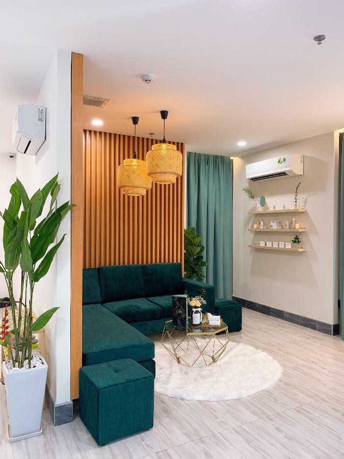 Quoc Thanh Hotel Long Khanh Экстерьер фото