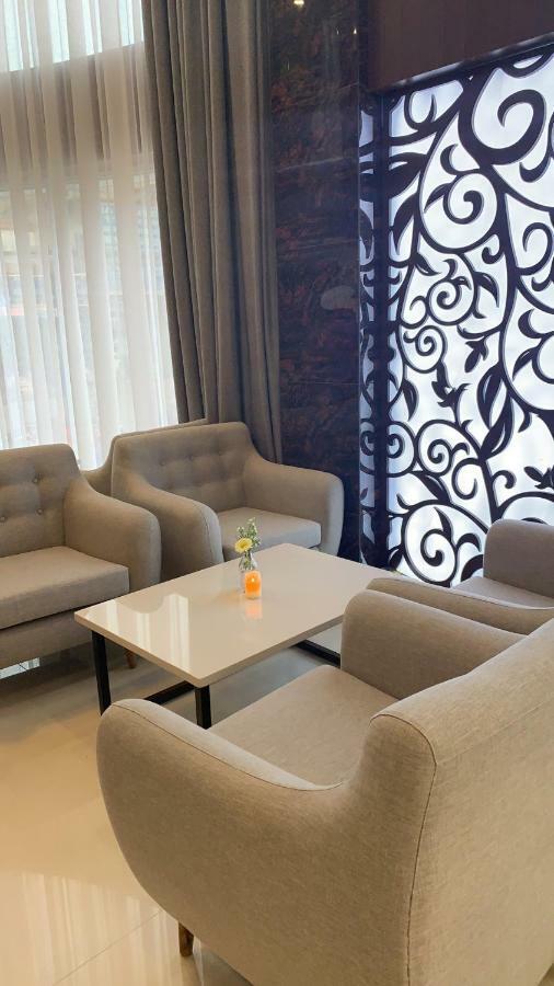 Quoc Thanh Hotel Long Khanh Экстерьер фото